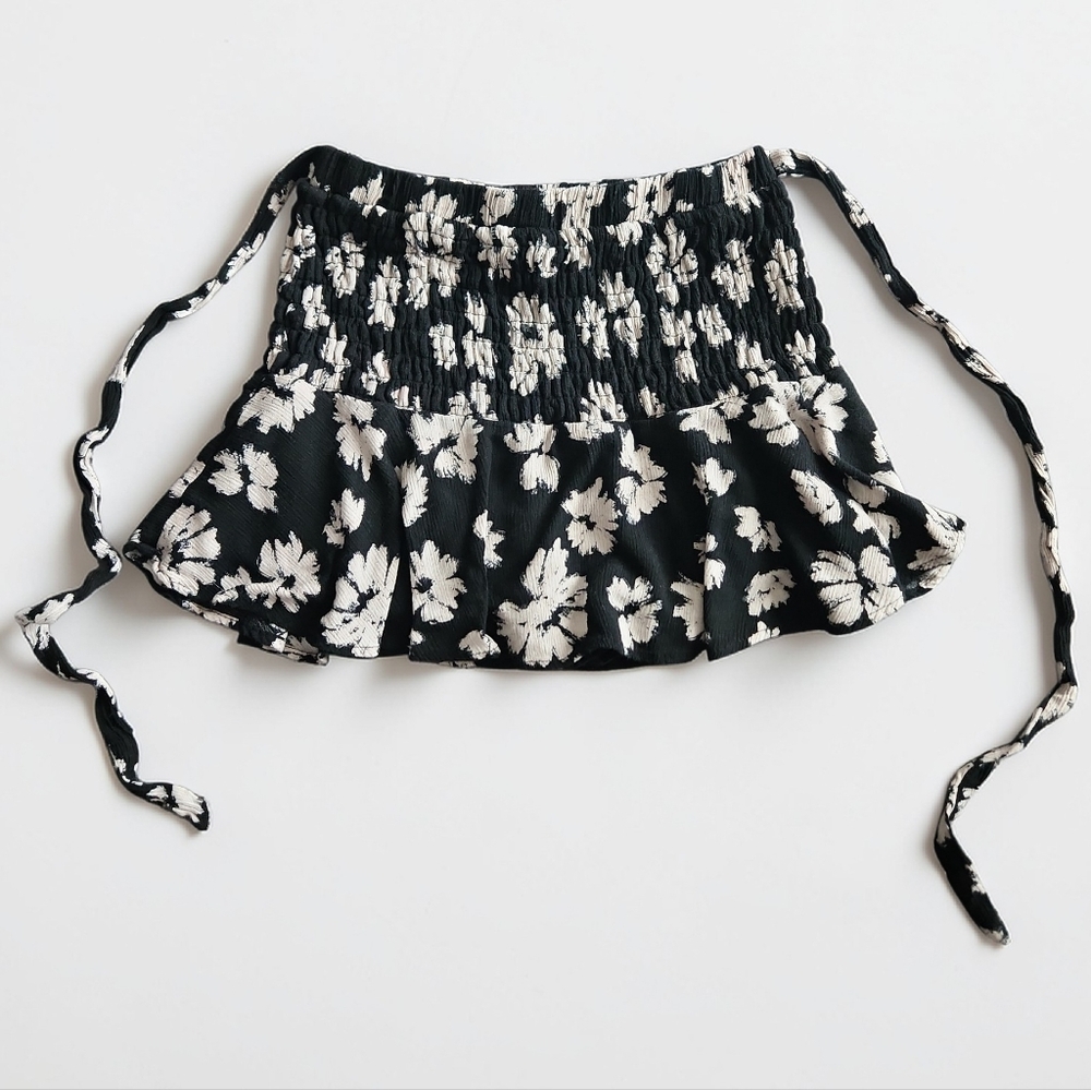 Urban Romantics Skort-Size Medium